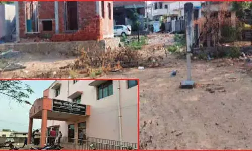 కరీంనగర్ విలీన గ్రామాల్లో భూ మాఫియా పంజా