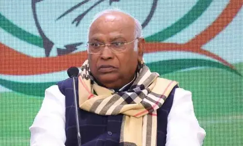 మల్లికార్జున ఖర్గే గుజరాత్ వ్యాఖ్యల వివాదం.. క్షమాపణలు కోరిన కాంగ్రెస్ అధినేత