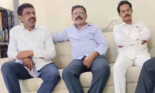 సాహెబ్ ను పరామర్శించిన మావోయిస్టు మాజీ ఉత్తర తెలంగాణ కార్యదర్శి హరి భూషణ్