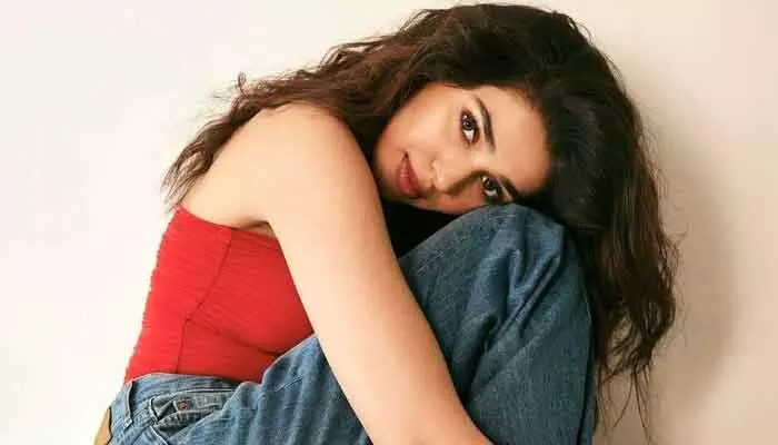 లవ్ బ్రేకప్పై ఓపెన్ అయిన కృతి శెట్టి.. షాకింగ్ కామెంట్స్ వైరల్ లవ్ బ్రేకప్పై ఓపెన్ అయిన కృతి శెట్టి.. షాకింగ్ కామెంట్స్ వైరల్