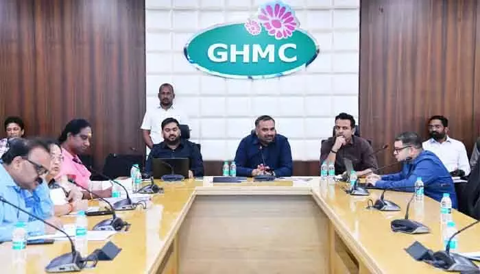 మురికివాడలు, కాలనీలను కలపొద్దు: ప్రిన్సిపల్ సెన్సెస్ ఆఫీసర్ ఆర్వీ కర్ణన్ మురికివాడలు, కాలనీలను కలపొద్దు: ప్రిన్సిపల్ సెన్సెస్ ఆఫీసర్ ఆర్వీ కర్ణన్