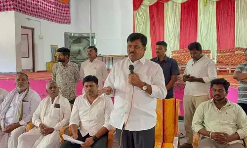 స‌మ‌స్య‌ల ప‌రిష్కారానికి 15 రోజుల డెడ్ లైన్