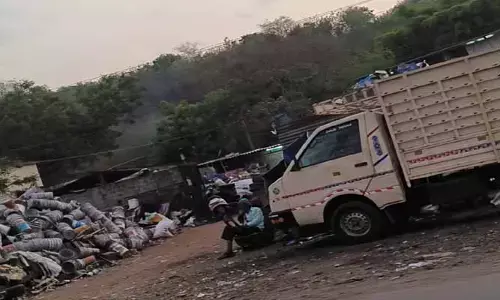 అక్ర‌మ స్క్రాప్ మాఫియా కి  అధికారుల అండ