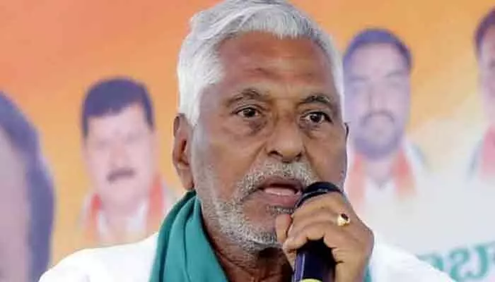 ‘రాష్ట్ర భవిష్యత్తు పునర్నిర్మాణం కోసం కేసీఆర్ రావాలి’:మాజీ మంత్రి జీవన్ రెడ్డి ‘రాష్ట్ర భవిష్యత్తు పునర్నిర్మాణం కోసం కేసీఆర్ రావాలి’:మాజీ మంత్రి జీవన్ రెడ్డి