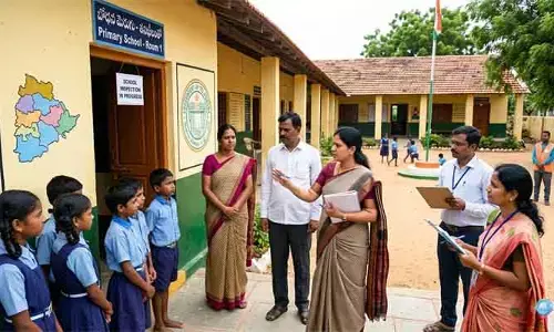 రాష్ట్రంలోని సర్కార్ బడుల్లో తనిఖీలు: బోధనలో మార్పు దిశగా సర్కారు అడుగులు!