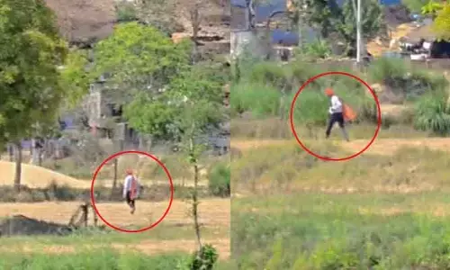 VIRAL: మండపంలో పెళ్లికి ‘బ్రేక్’.. బురద పొలాల్లో వరుడి ‘పికప్’