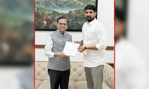 CS రామకృష్ణారావును కలిసిన పాడి కౌశిక్‌రెడ్డి