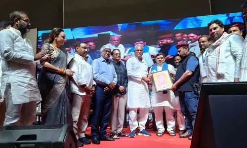 ఓబీసీ మహిళా రిజర్వేషన్లు అమలు చేయాలి : మంత్రి పొన్నం
