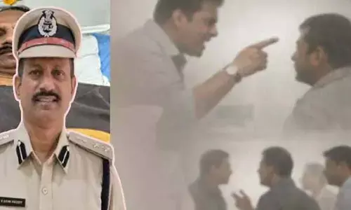 అబ్కారీ కమిషనర్‌ను సస్పెండ్ చేయాలి: ఉద్యోగుల జేఏసీ డిమాండ్