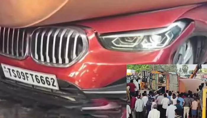 కీసర టోల్ ప్లాజా వద్ద ఘోరం: హెవీ సిమెంట్ ట్యాంకర్ బోల్తా.. కారు నుజ్జునుజ్జు కీసర టోల్ ప్లాజా వద్ద ఘోరం: హెవీ సిమెంట్ ట్యాంకర్ బోల్తా.. కారు నుజ్జునుజ్జు