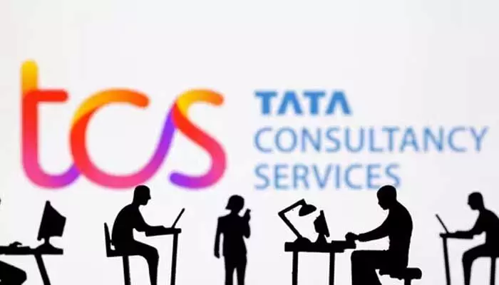 TCSలో లైంగిక వేధింపులు, మతమార్పిడి కలకలం.. సంస్థ రియాక్షన్ ఇదే TCSలో లైంగిక వేధింపులు, మతమార్పిడి కలకలం.. సంస్థ రియాక్షన్ ఇదే