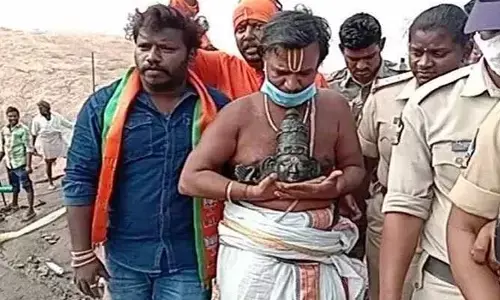 రామతీర్థంలో సీతా, రామ, లక్ష్మణుల విగ్రహాల నిమజ్జనం
