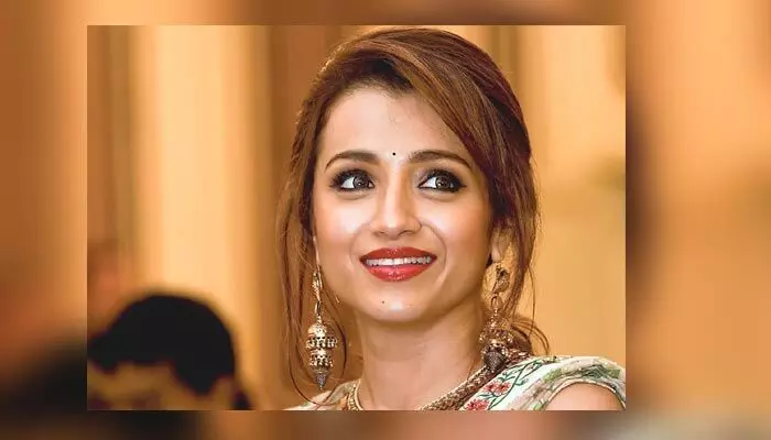 నటి త్రిష ఇంటికి బాంబు బెదిరింపు.. చెన్నైలో హై అలర్ట్! నటి త్రిష ఇంటికి బాంబు బెదిరింపు.. చెన్నైలో హై అలర్ట్!