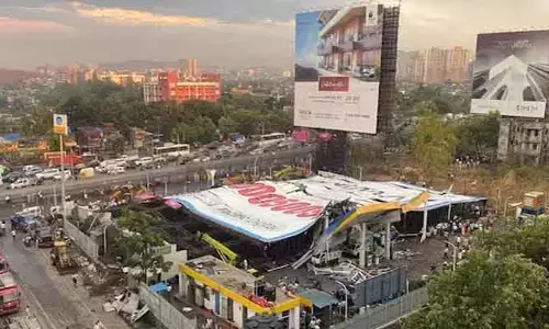 సర్కారు ఆదాయానికి గండి.. బడా ఏజెన్సీల దందా