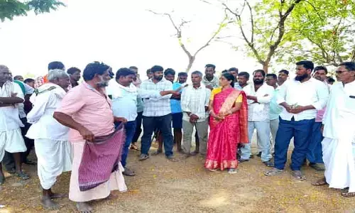 ఉపాధి హామీ కూలీలు ఉద‌యం వేళ‌ల్లో ప‌ని చేయాలి