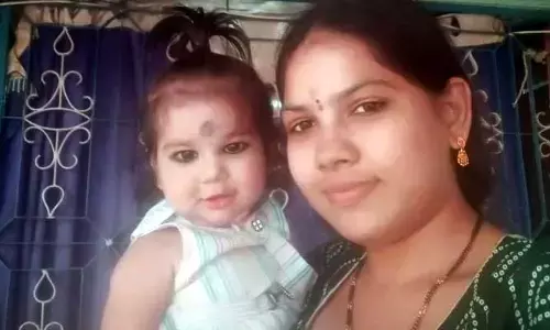 మూడేళ్ల చిన్నారితో వివాహిత మిస్సింగ్.. వారం రోజులుగా వీడని మిస్టరీ