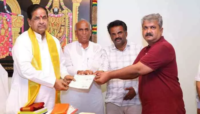 తిరుమల అన్నప్రసాదం ట్రస్ట్కు భారీ విరాళం తిరుమల అన్నప్రసాదం ట్రస్ట్కు భారీ విరాళం
