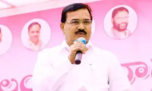 పాలమూరు ప్రాజెక్టులపై మొద్దు నిద్ర వీడాలి: మాజీ మంత్రి సింగిరెడ్డి నిరంజన్‌ రెడ్డి