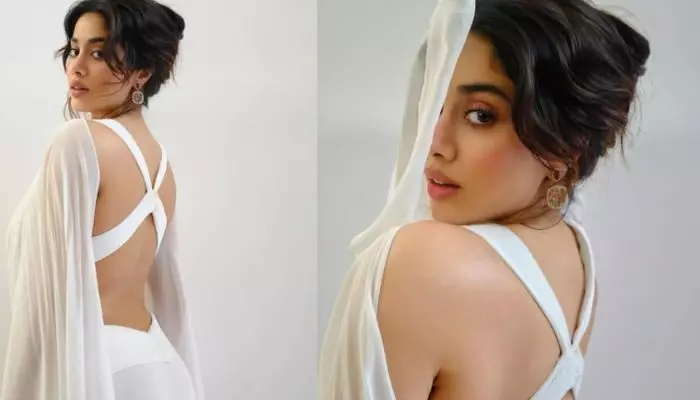 వైట్ ఔట్ఫిట్లో స్టన్నింగ్ బ్యాక్ లుక్తో ఆకట్టుకుంటున్న జాన్వీ కపూర్ వైట్ ఔట్ఫిట్లో స్టన్నింగ్ బ్యాక్ లుక్తో ఆకట్టుకుంటున్న జాన్వీ కపూర్