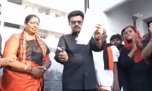 డీలిమిటేషన్ బిల్లు ప్రతుల దహనం! బీజేపీ అహంకారాన్ని అణచివేస్తామన్న సీఎం స్టాలిన్