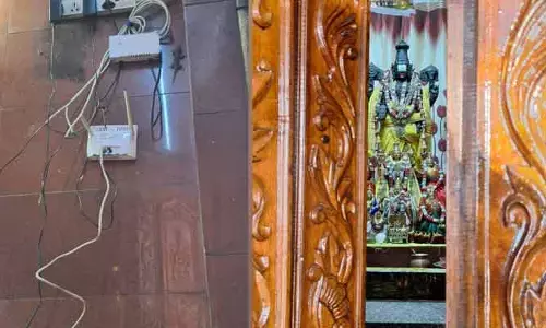 మామడ వెంకన్న ఆలయంలో భారీ చోరీ