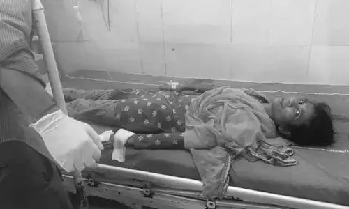 పర్ధాన్ గూడ వద్ద బైక్ ను ఢీకొన్న వాహనం