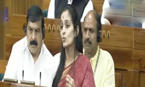 మహిళా రిజర్వేషన్లపై లోక్ సభ వేదికగా ఎంపీ శబరి కీలక వ్యాఖ్యలు