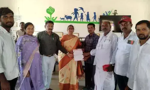 నూతన వాటర్ ట్యాంక్ నిర్మించాలని ఎంపీడీవోకు వినతి