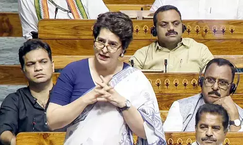 డీలిమిటేషన్ వెనుక పెద్ద కుట్ర: లోక్‌సభలో ప్రియాంకా గాంధీ సంచలన వ్యాఖ్యలు
