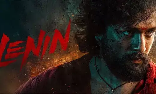 లెనిన్ పది రోజుల్లో మొత్తం క్లోజ్