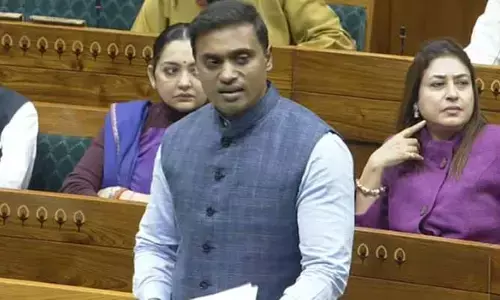 మహిళా రిజర్వేషన్ బిల్లుపై.. పార్లమెంట్ సాక్షిగా  వైసీపీ కీలక నిర్ణయం