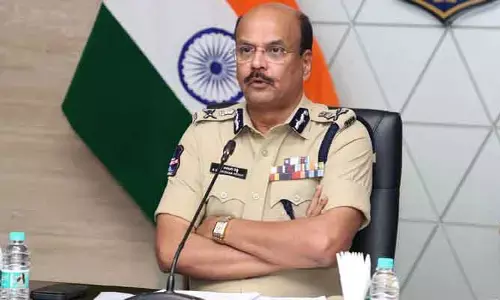 తేజస్వీ సూర్యపై మంత్రి పొన్నం ఫిర్యాదు.. డీజీపీ శివధర్ రెడ్డి కీలక ప్రకటన