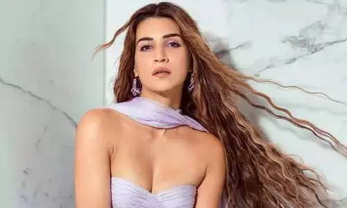 రొమాంటిక్ డ్రామాలో వరుణ్ ధావన్‌తో మాస్ స్టెప్పులేయబోతున్న కృతి సనన్