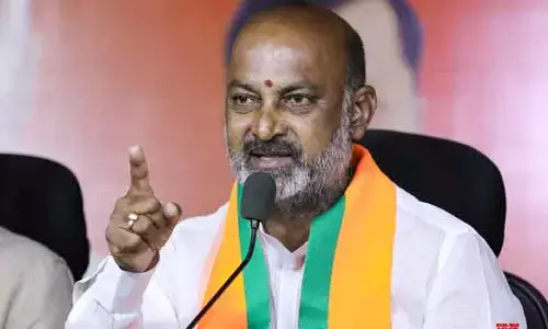 ఇండియా కూటమి మహిళలకు తీరని ద్రోహం చేసింది: కేంద్ర మంత్రి బండి సంజయ్​కుమార్​