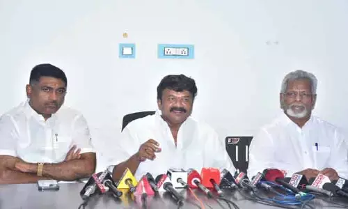 అబద్దాలకు కేరాఫ్ కాంగ్రెస్ ప్రభుత్వం