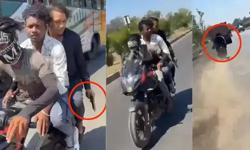 రీల్స్ మోజు : చేతిలో నాటు తుపాకీతో బైక్ స్టంట్స్.. ట్రక్కును ఢీకొట్టి ముగ్గురు సోదరుల దుర్మరణం