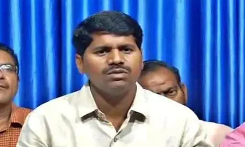 న్యాయ పోరాటం చేస్తా.. ప్రభుత్వ సర్వీస్ డిస్మిస్‌పై స్పందించిన వెంకట్రామిరెడ్డి