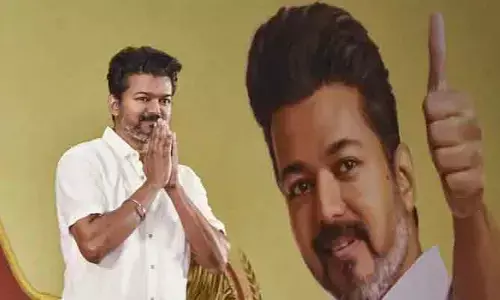తమిళనాట రిసార్ట్ రాజకీయాలు షురూ