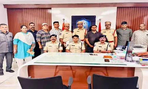 అంత‌ర్రాష్ట్ర దొంగ అరెస్ట్..  17 తులాల బంగారం స్వాధీనం