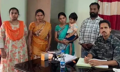 వీడిన మహిళ మిస్సింగ్ మిస్టరీ.. పీలేరులో ఓ యువకుడి ఇంట్లో గుర్తింపు