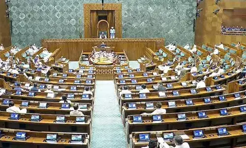 చట్టసభలన్నీ ధనవంతులకేనా.. పేదలు ఉండొద్దా?