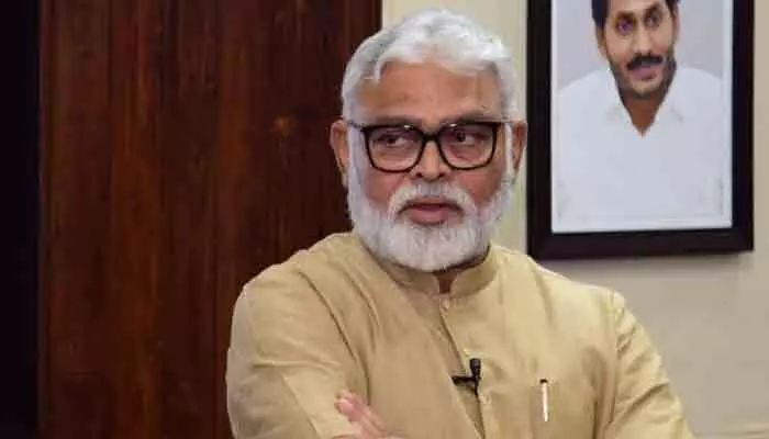 మాజీ మంత్రి అంబటి రాంబాబుపై మరో కేసు.. అనుమతి లేని దీక్షే కారణం! మాజీ మంత్రి అంబటి రాంబాబుపై మరో కేసు.. అనుమతి లేని దీక్షే కారణం!