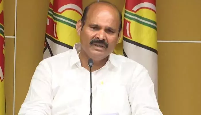 హత్యలు వారే చేయిస్తారు.. పరామర్శలూ వారే చేస్తారు: వైసీపీ నేతలపై మంత్రి పార్థసారథి తీవ్ర విమర్శలు హత్యలు వారే చేయిస్తారు.. పరామర్శలూ వారే చేస్తారు: వైసీపీ నేతలపై మంత్రి పార్థసారథి తీవ్ర విమర్శలు
