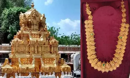 కనకదుర్గమ్మకు భారీ బంగారు ఆభరణం