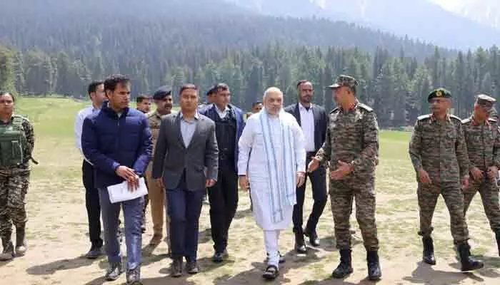 Pahalgam terror attack: పహల్గామ్ అమరులకు కేంద్ర హోంమంత్రి అమిత్ షా నివాళి Pahalgam terror attack: పహల్గామ్ అమరులకు కేంద్ర హోంమంత్రి అమిత్ షా నివాళి