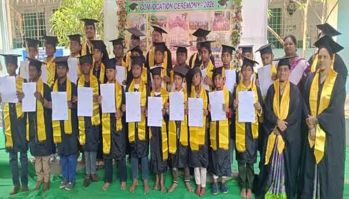 కార్పొరేట్ విద్యాసంస్థలకు ధీటుగా ప్రభుత్వ పాఠశాలలు కార్పొరేట్ విద్యాసంస్థలకు ధీటుగా ప్రభుత్వ పాఠశాలలు