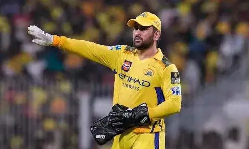 CSK అభిమానులకు మరో ఎదురుదెబ్బ..ధోని రావ‌డం ఇక‌ క‌ష్ట‌మే!