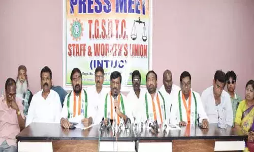 ఆర్టీసీ అప్పుల కుప్ప‌గా మార‌డానికి బీఆర్ఎస్ ప్ర‌భుత్వ‌మే కార‌ణం