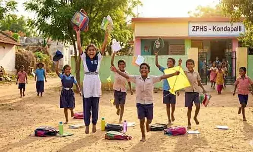 ముగిసిన 2025-26 విద్యా సంవత్సరం.. రేపట్నుంచి సమ్మర్ హాలిడేస్