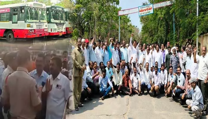 RTC జేఏసీ చైర్మన్ ఈదురు వెంకన్న అరెస్టు.. పలు డిపోల వద్ద ఉద్రిక్తత RTC జేఏసీ చైర్మన్ ఈదురు వెంకన్న అరెస్టు.. పలు డిపోల వద్ద ఉద్రిక్తత